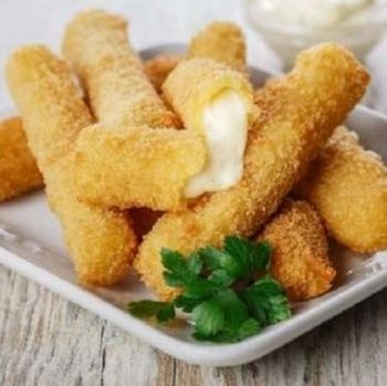 FAMILY FOOD  Сырные палочки (8шт) 